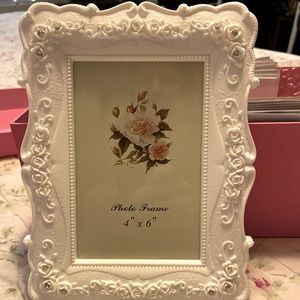 🤍🌸NWT white 4x6 picture frame